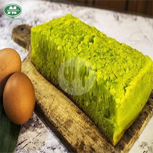 Bika Ambon Pandan Keju menu Majestyk Bakery & Cake Shop, Ciledug