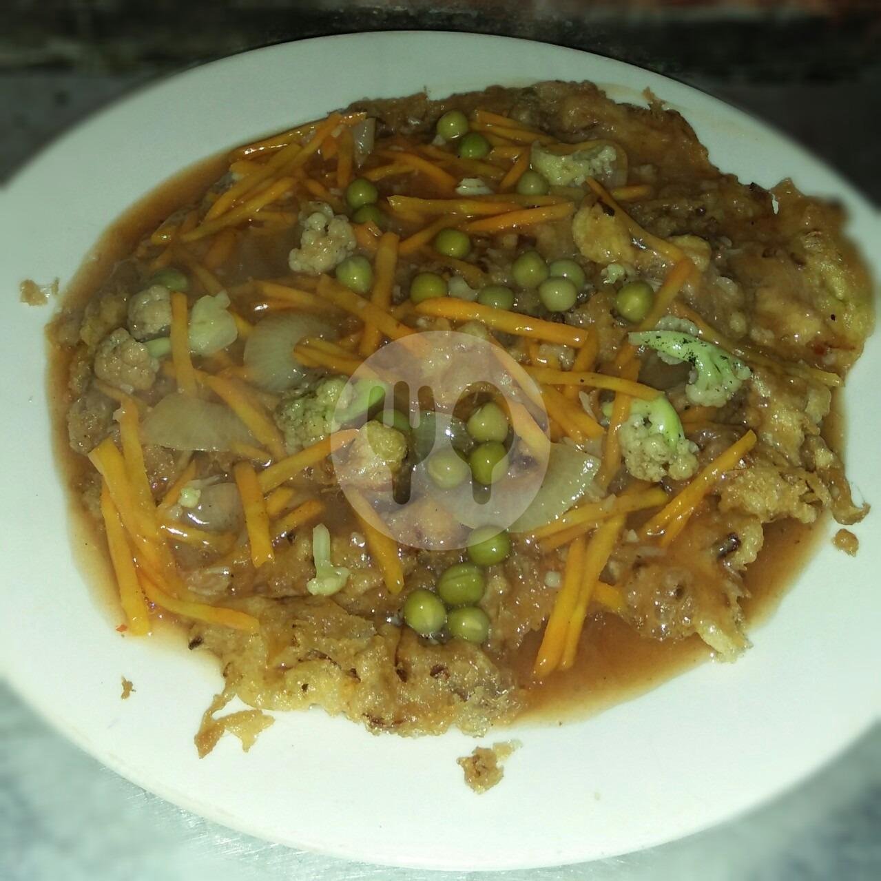 Nasi Putih menu Warung Lhom Ngelakh, Banyuwangi
