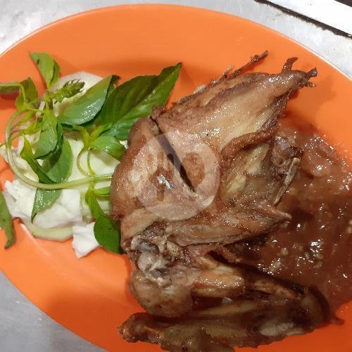 Ayam Kampung Goreng + Nasi + Teh Anget menu Lalapan Seafood Cak Ir, Mergosono