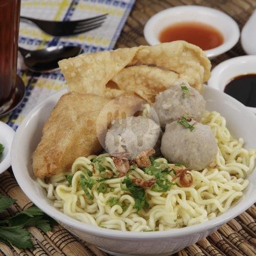 Bakso Urat Kuah menu Bakso Oen, Sewon
