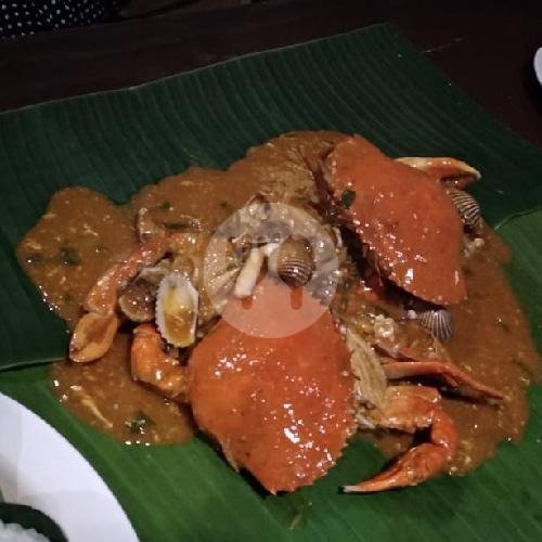 Four Musketeers Jumbo (Formas Jumbo) menu Hot Chilli Crab, Mlati