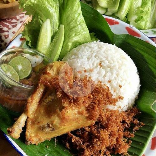 Paket Ayam Rempah + Es Teh menu Ayam Rempah Dan Ayam Geprek KOKORIKO