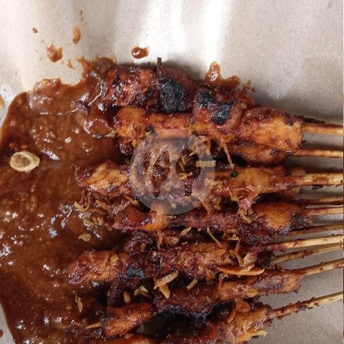 20 tusuk sate taichan Merapi menu Sate Taichan Merapi, Pondok Lakah