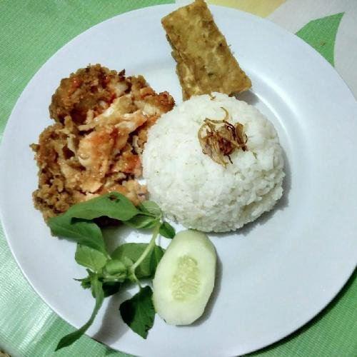 Review Lesehan Biben: Tempat Makan Hits di Sewon Yogyakarta dengan Harga Bersahabat