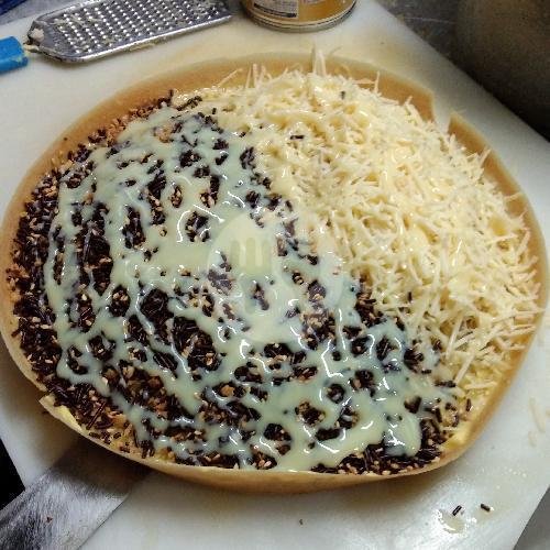 Martabak Komplit menu Martabak Sany, Jalan Bugis