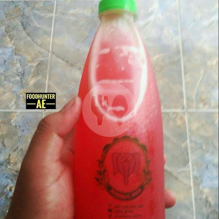 Melon menu Dumboo Juice, Kejuron