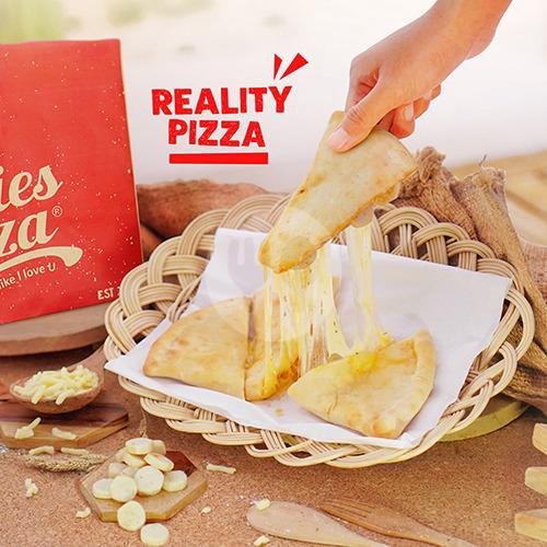 Banana Pizza menu Panties Pizza, Penumping