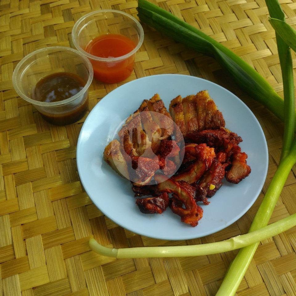 Bakso Babi Goreng menu Babi Kriuk Cita Rasa Malang, Puri Anjasmoro