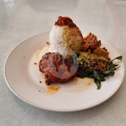 Nasi Ayam Kecap menu RM Padang Ratu Minang (Ungaran), Diponegoro