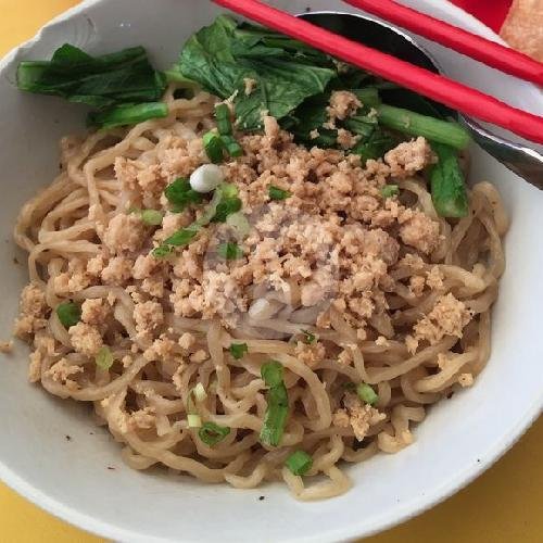 Yamie Ayam menu Mie Ayam Plombokan, Gajah Raya