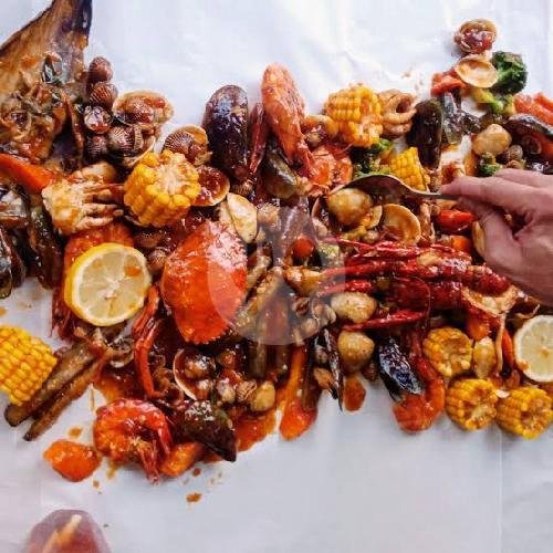 Combo Gurita (Combo Seafood + Gurita) menu DD Seafood, Cicaheum