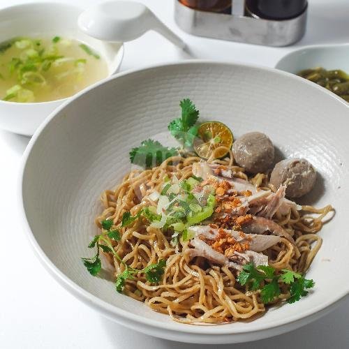 Mie Pok Ayam Jamur menu Warung Bakmi Mpek Tjoen, Gandaria