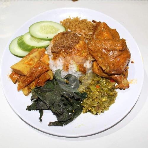 Nasi Ikan Balado menu Masakan Padang Pusako, Kebon Kawung 