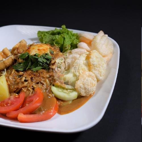 Gado-Gado + Ketupat + Telur Utuh menu Lotek & Gado-Gado Teteg Lempuyangan, Argolubang