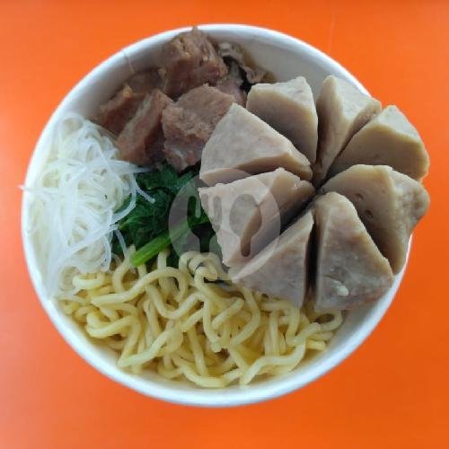 Bakso Kecil menu Warung Mie Ayam Dan Bakso Sumber Rejeki, Pugeran