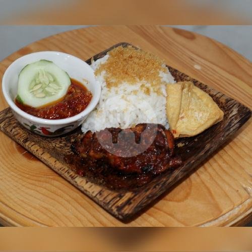Es Cadbury menu Chikenku, Singosari