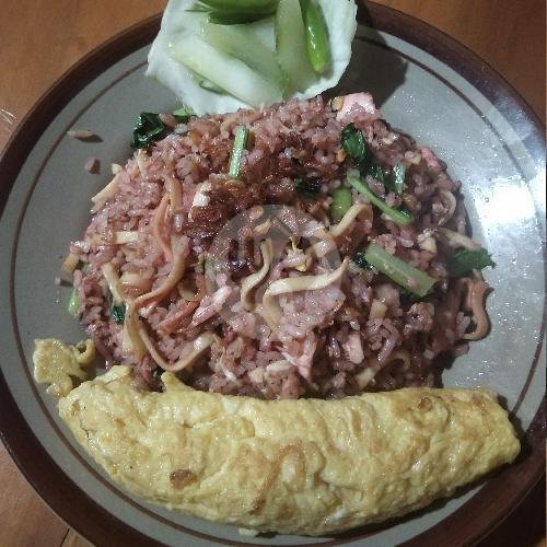 Nasi Goreng Mawut Ekstra Topping Ayam Suwir menu Kawi Jaya Nasi Goreng, Bumiaji