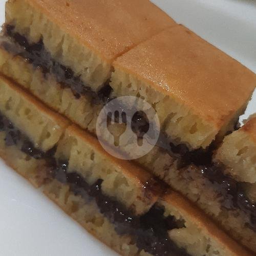 Coklat (Ukuran Jumbo) menu Martabak Holan, Nagarawangi