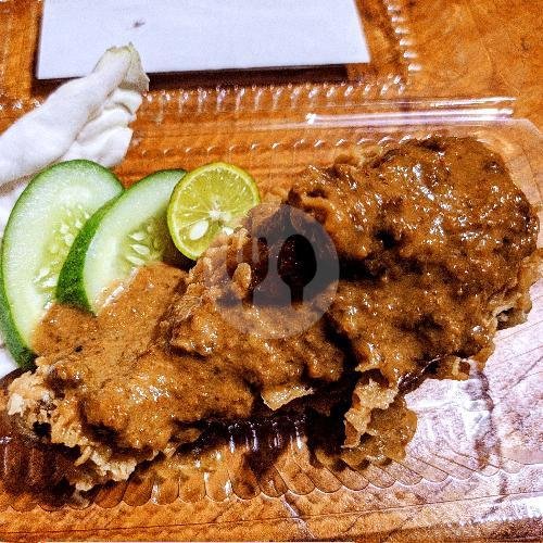 Wink Chicken Singaparna: Surga Ayam Geprek yang Bikin Ketagihan