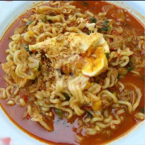 Seblak Ceker Raos menu Warkop Raisya, Cipayung