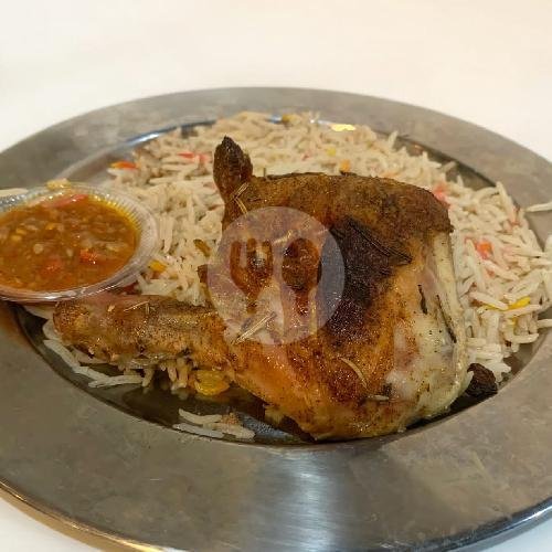 Nasi Kebuli Ngebul Ayam Jumbo (Beras Basmati) menu Kebuli Ngebul, Sigura-gura