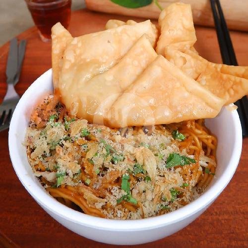 Bakso Dono Reborn: Surga Kuliner Unik di Bandung yang Wajib Dikunjungi