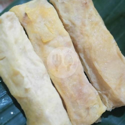 Bakwan menu Pecel Menangan Surakarta, Pasar Kliwon