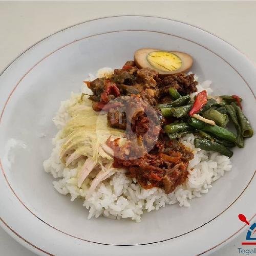 Lontong Cap Gomeh menu Rumah Makan Kepatihan, Mintaragen Tegal Timur