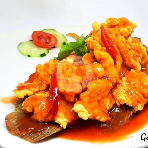 Gurame Asam Manis menu Anemon Cafe, Mayangan