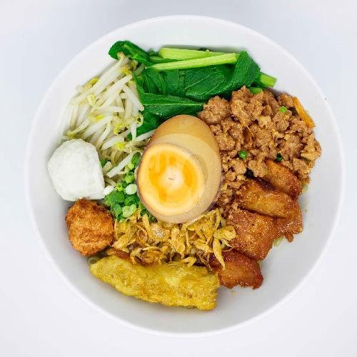 Macan Komplit menu Bakmi Macan, Pluit