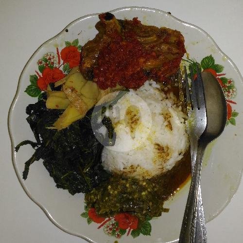 Nasi Telur Dadar Komplit menu Rumah Makan Padang Bungo Tanjung, Palagan