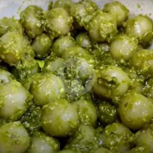 Cilok Aci Isi Tetelan Cabe Ijo menu Warung Ibu Yati Lotek, Citamiang