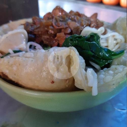 Mie Ayam Hijau Standar Bakso menu Mie Ayam Kobar Jaya SD Ungaran, Gondokusuman