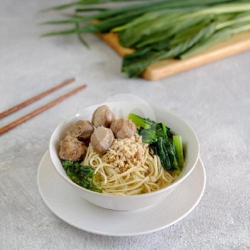 1/2 Mie Baso Yamin Asin menu MIE BASO SARI RASA