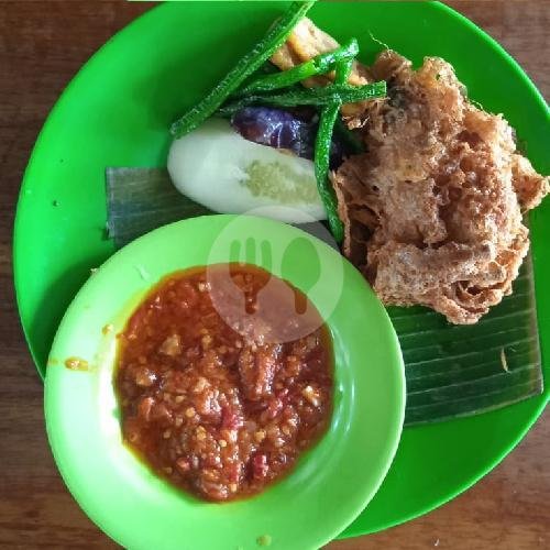 Coconut Ice Cream Fruit menu Teras Kelapa & Bakso Solo Raya, Bandar Purus