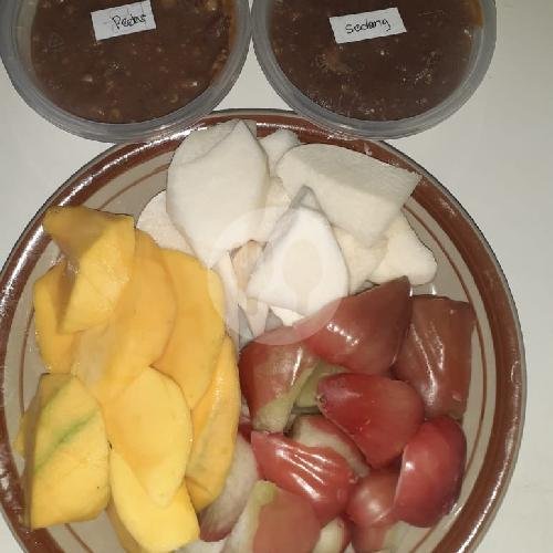 1 Porsi Nanas Plus Sambal,650ml menu Rujak Buah Kacang Atom, Cipete Utara