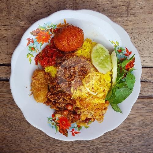 Nasi Kuning + Daging menu Nasi Kuning Pekalangan 1981, Pekalipan