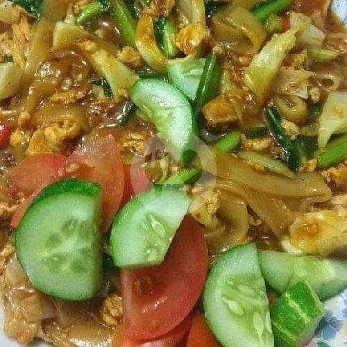 Mie Goreng Spesial menu Nasi Goreng Gila Mas Broo,  Jendral H Amir Machmud