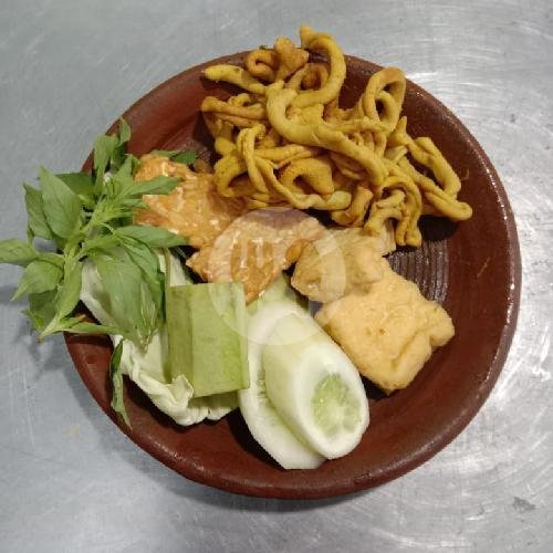 Nasi Sambelan Telor Dadar/Ceplok menu Sambelan Mbak Nia, Kranggan