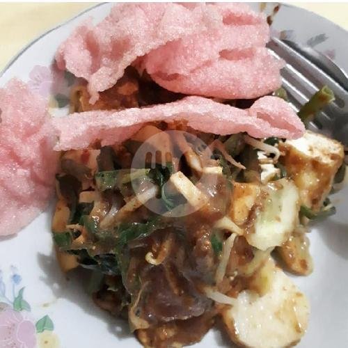Nasi Ayam Penyet menu Rujak Cingur Pasar Gede, Kusumoyudan, Pringgading