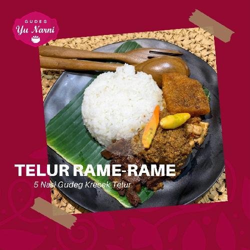 Nasi Gudeg Krecek Telur menu Gudeg Yu Narni, Palagan