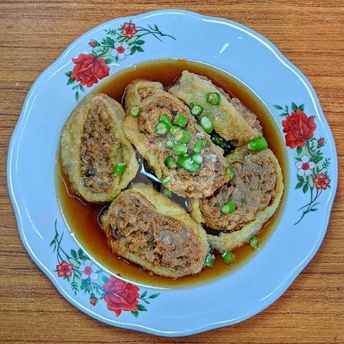 Ayam Kuluyuk menu Gohyong Menteng, Kuliner Theresia
