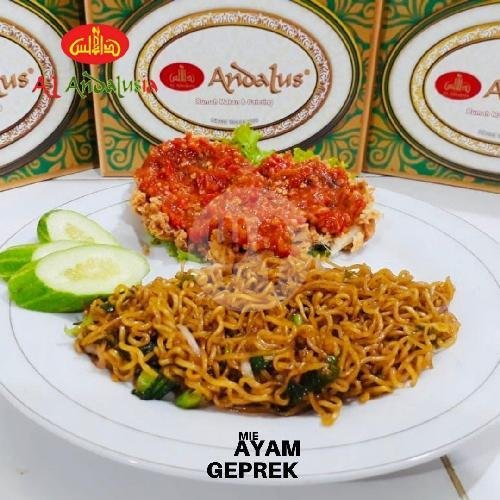 Mie Goreng Ayam Geprek menu Rm Andalus, Tata Surya