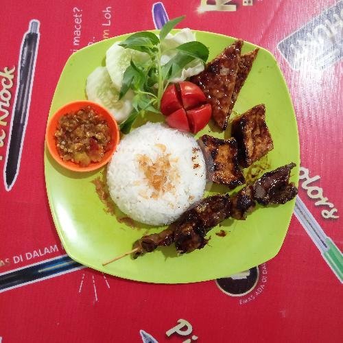 Review Kuliner: Penyetan Mbah Djoyo, Depok – Cita Rasa yang Menggugah Selera