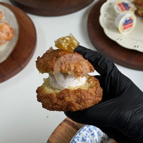 Hot Cappucinno menu Volks Coffee, Tegalsari