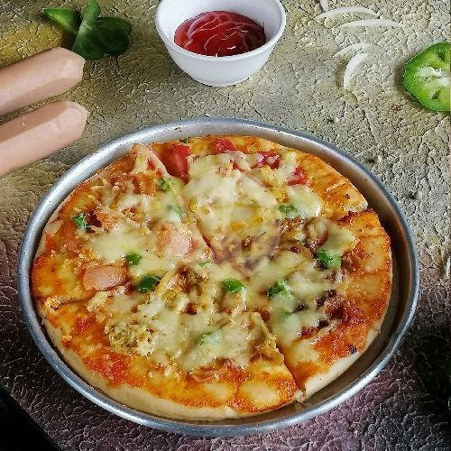Pizza Personal Smoked Beef menu Pizzaro, Jaten