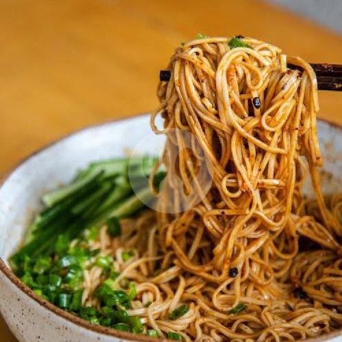 Mie Lebar Pedas menu Ya Mie Ya, Magelang