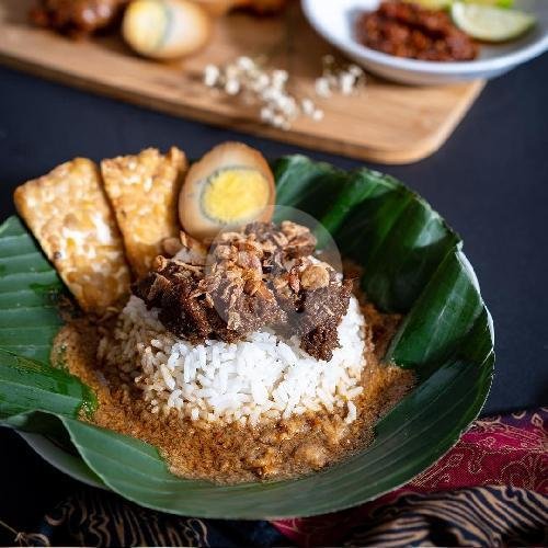 Sego Sambel Wonokromo Pe menu Sego Sambel Wonokromo Waroeng Jangkrik, Jemursari