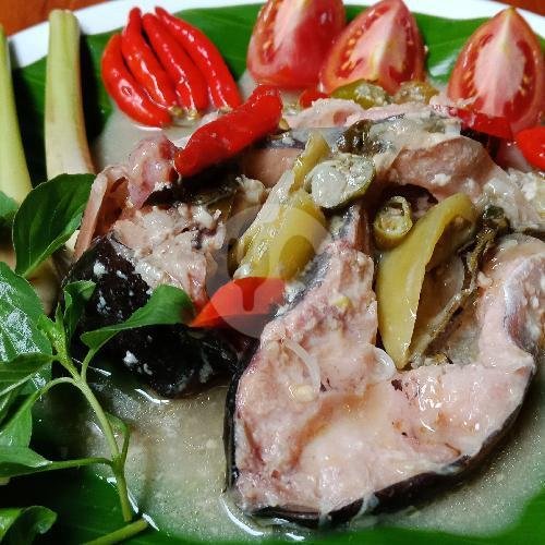 Garangasem Special Bandeng menu Uklak Uklik Malang, Lawang