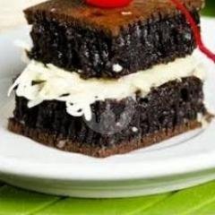 Martabak Manis Keju Susu menu Martabak Manis Abah Tasik, Larangan